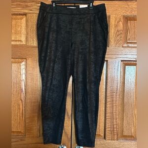 NWT  High Rise Black Leggings